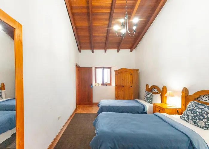 La Tanquera Y Rosas *