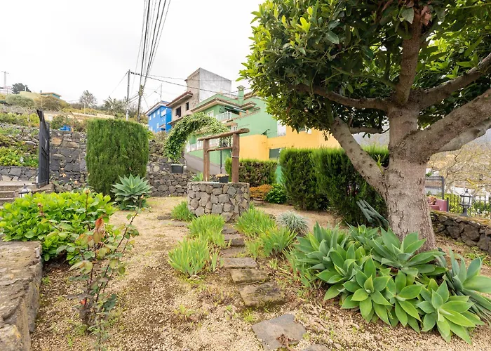 La Tanquera Y Rosas *