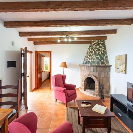 Landhaus La Tanquera Y Rosas