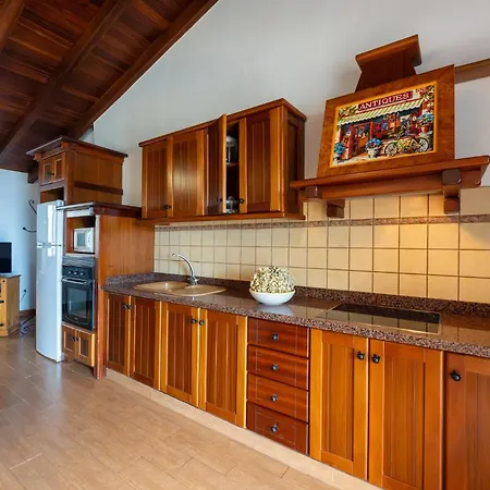 Hétvégi ház La Tanquera Y Rosas