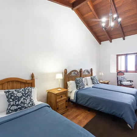 Landhaus La Tanquera Y Rosas *